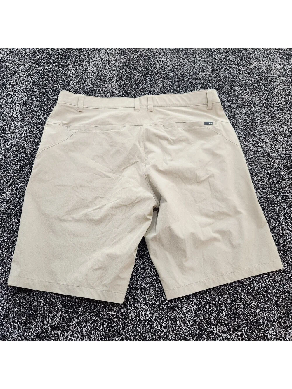 Oakley Golf Shorts Mens 36 Tan Khaki Flat Front Regular Fit Performance Chino